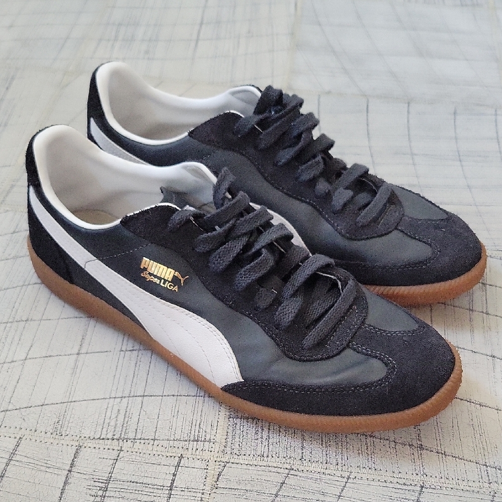 Puma Men's Super Liga Black and White Sneakers